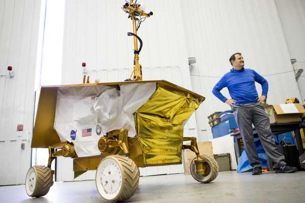 NASA's lunar rover could enable deep-space exploration